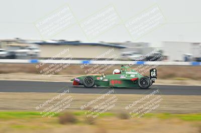 media/Jan-26-2025-CalClub SCCA (Sun) [[cfcea7df88]]/Group 2/Race/